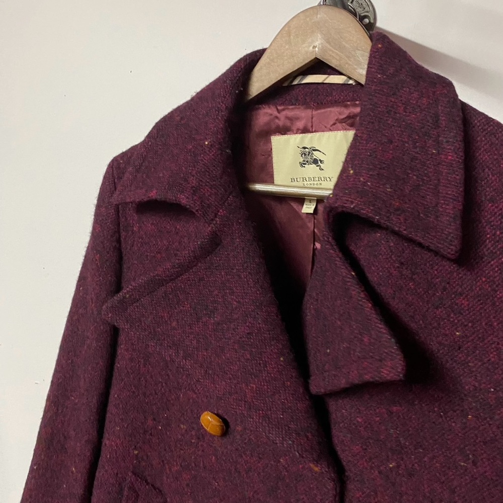 Burberry Luxury Wool Coat Size: L